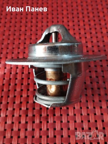 Термостат Vernet TH5812.88J за FORD CAPRI II,CONSUL,​ESCORT I,​II,​FIESTA III,​NISSAN MARCH III,MICR, снимка 2 - Части - 39078346