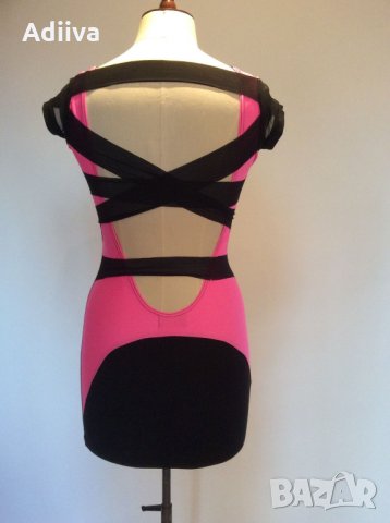 QUONTUM Нова рокля в черно и розово с гол гръб и ленти къс ръкав, снимка 2 - Рокли - 29619936