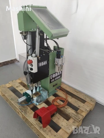 Двуглава автоматична винтонавивна машина URBAN DS 4000E-Германия, снимка 2 - Други машини и части - 50630911