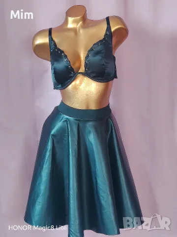 XL/2XL Черна кожена,къса пола 