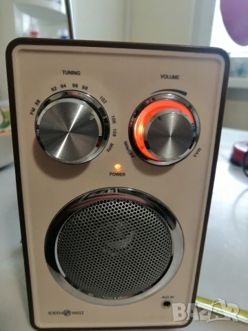 FM радиоприемник Ideen Welt 5159, снимка 3 - Радиокасетофони, транзистори - 54013069