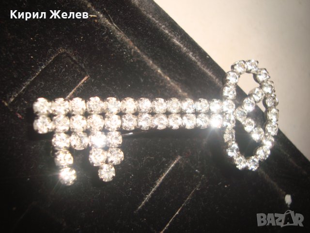 БРОШКА - КЛЮЧЕ с БОХЕМСКИ КРИСТАЛИ 13895, снимка 5 - Други - 31283239