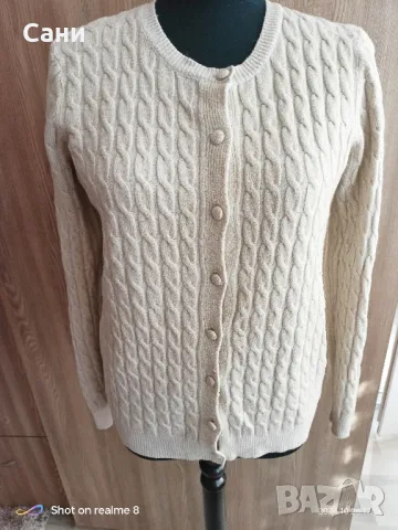 Бежови жилетки , снимка 2 - Жилетки - 47680990