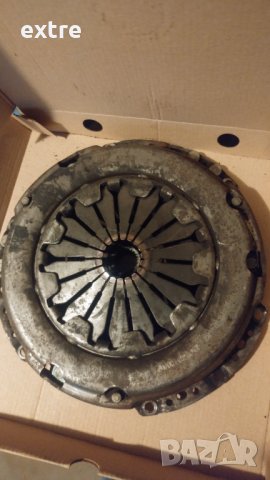 Феродов и притисквателен диск съединител за VW Golf III Хечбек (1H1) 1.6 бензин, снимка 2 - Части - 27380604