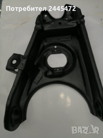 Носач долен десен Москвич 412, снимка 2 - Части - 42386151