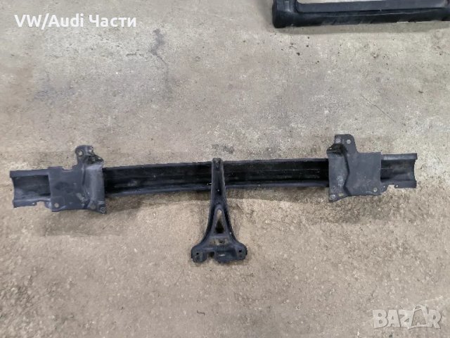 Греда под предна броня за Голф 4 Бора Volkswagen Golf 4 Bora 1J0806636A, снимка 2 - Части - 49134858