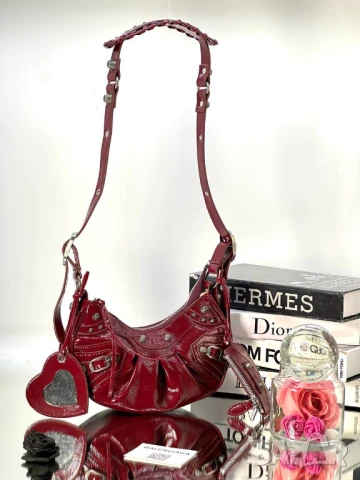 чанти balenciaga, снимка 10 - Чанти - 50741888