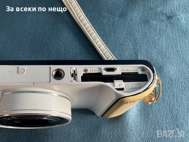 Цифров фотоапарат SAMSUNG Galaxy Camera EK-GC100 White 3G WiFi, снимка 7 - Фотоапарати - 52845909