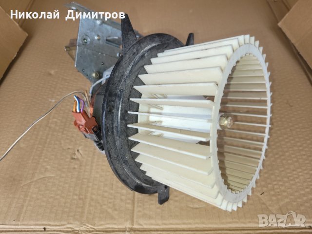 Продавам двигател с турбина за сушилня Siemens Bosch, снимка 1 - Сушилни - 40103776