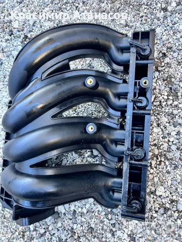 Всмукателен колектор за Мерцедес Ц-класа W203.A61109037, снимка 2 - Части - 48135300