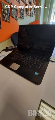 Laptop DELL Vostro 1015, Доста преживял, но все още работи чудесно ..., снимка 3 - Лаптопи за дома - 51508252