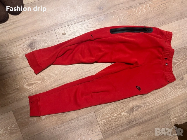 Nike tech fleece червен екип, снимка 2 - Спортни дрехи, екипи - 53923795