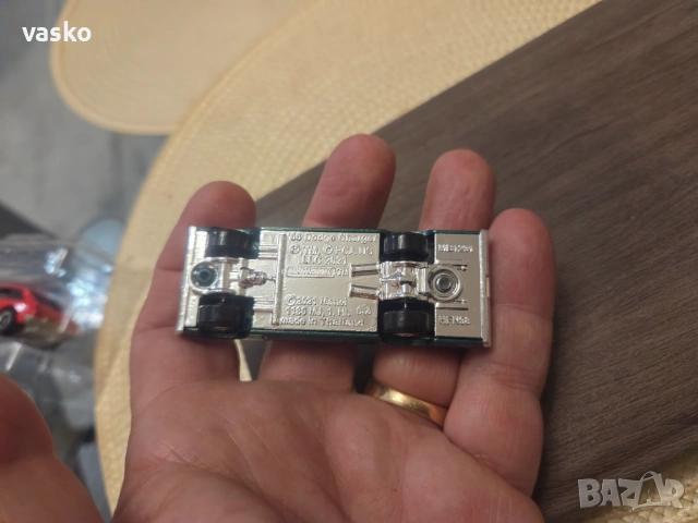 Мачбокс 2021 DODGE CHARGER, снимка 4 - Колекции - 54195650