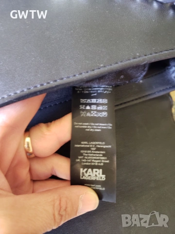 Karl Lagerfeld малка чанта, оригинална, снимка 6 - Чанти - 54315661