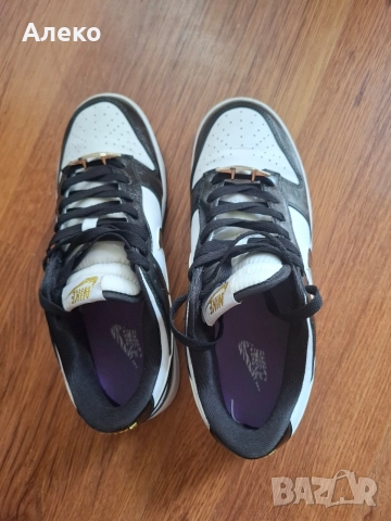 Nike Dunk кецове 42 номер. , снимка 7 - Маратонки - 56199373