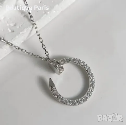 Cartier Juste un Clou колие с камъни мойсанити