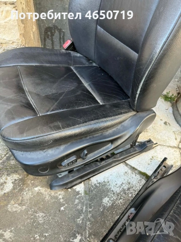 Салон номер 3 стандартен ел салон с подгрев и памет в перфектно състояние със задни седалки и черни , снимка 2 - Аксесоари и консумативи - 53895767