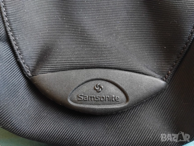 Samsonite - 100% оригинална луксозна чантичка за кръст  / Паласка, снимка 3 - Чанти - 52850083