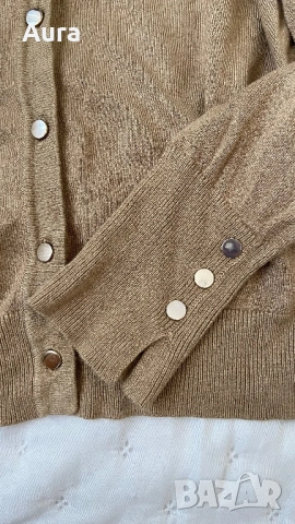 round-neck button-front cardigan, снимка 2 - Блузи с дълъг ръкав и пуловери - 51750513