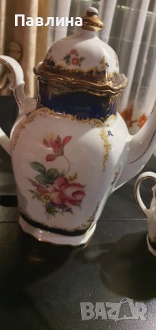 Красив баварски порцеланов чайник, захарница и латиера, снимка 2 - Сервизи - 44240656