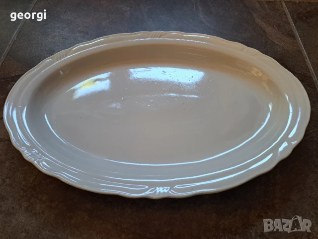 българско порцеланово плато елипса 26/2