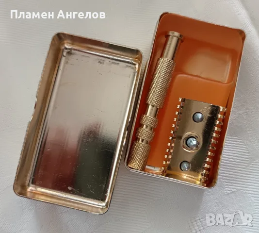 Ретро класическа самобръсначка Soluna в оригинална алуминиева кутия-Соц- епоха. , снимка 2 - Колекции - 55744714