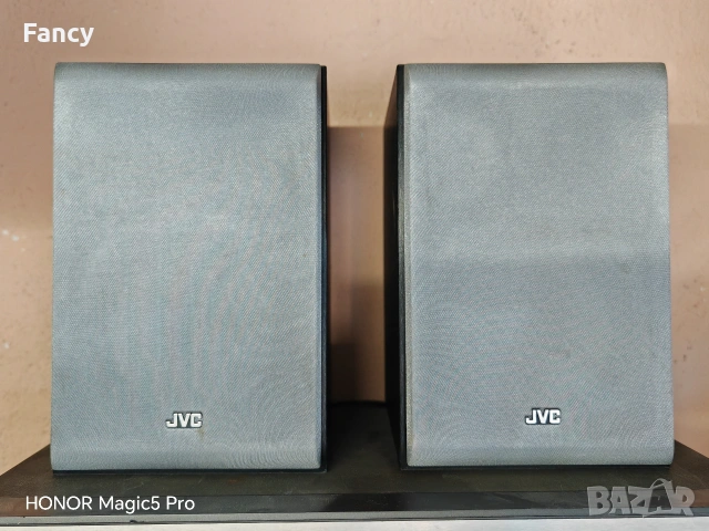 Страхотни малки колони JVC 120 W