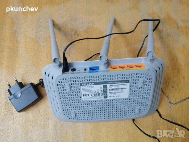 Безжичен рутер TP-LINK TL-WR845N, N 300 Mbps, снимка 7 - Рутери - 42237927