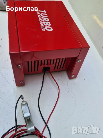 Зарядно за акумулатор, снимка 3 - Аксесоари и консумативи - 50704271