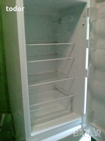 продавам комбиниран хладилник-фризер, снимка 3 - Хладилници - 53018232