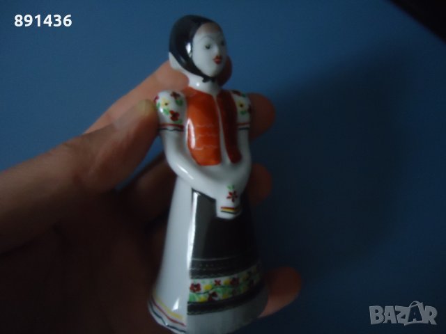 Порцеланова фигурка статуетка Унгария, снимка 3 - Статуетки - 34463113