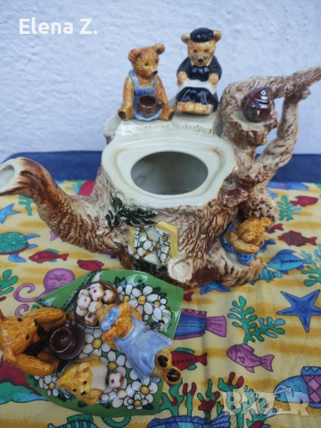 Голям подписан колекционерски чайник Paul Cardew , снимка 12 - Колекции - 52344404