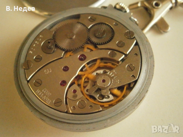 МОЛНИЯ, сделано в СССР, кал. 3602, 18 камней! Като нов!, снимка 7 - Джобни - 52838765