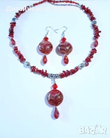 Прекрасен комплект бижута обеци и колие с червени Корали, кристали и ръчно изработени Мурано мъниста, снимка 10 - Бижутерийни комплекти - 42923968