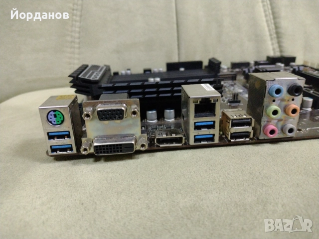 MSI Z270-A Pro + i7 7700 , снимка 3 - Дънни платки - 50675904