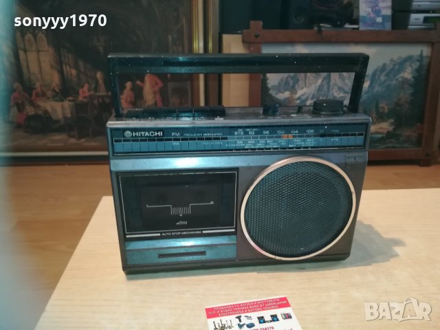 hitachi ретро касетофон 0703211839, снимка 2 - Радиокасетофони, транзистори - 32075036