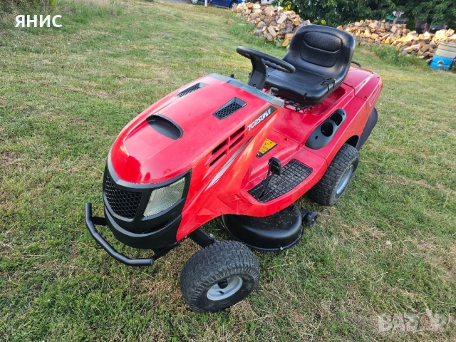 ТРАКТОРНА КОСАЧКА BRIGGS&STRATTON  17,5.КОНЯ. ПЕРФЕКТНА , снимка 3 - Градинска техника - 50899290