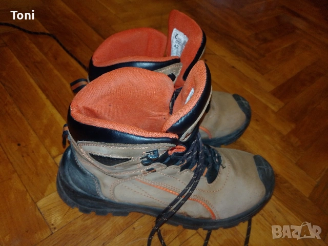 работни обувки DERRIL ANKLE 42 номер 