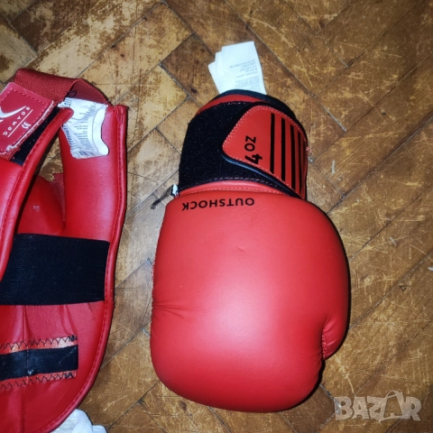 Детски Боксови ръкавици 4 OZ  и протектори за крака, снимка 7 - Бокс - 52284068