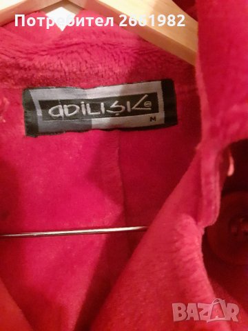 Уникалко кадифено червено палтенце, снимка 3 - Палта, манта - 31525275