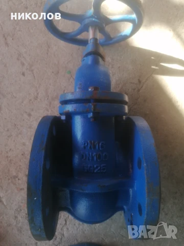 водопроводни кранове и филтър 