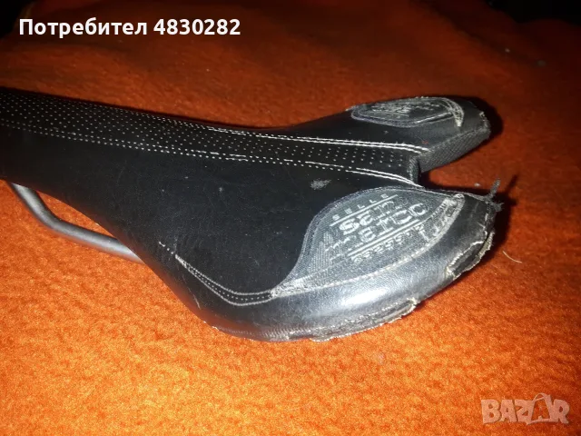 Стара отлична седалка Selle italia island, снимка 6 - Части за велосипеди - 55742641