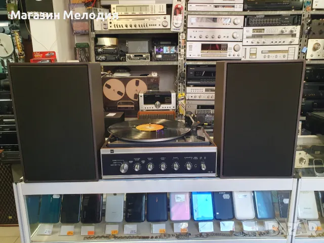 💽📻📀🎶 Грамофон DUAL HS 39 с оригиналните му тонколони. В отлично техническо и визуално състояние.