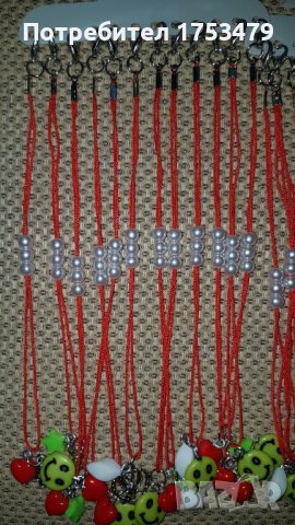 Мартеници дамски, снимка 7 - Колиета, медальони, синджири - 37228465