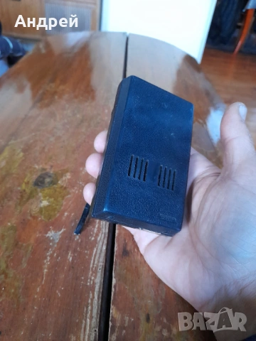 Старо радио,радиоприемник Melodian, снимка 3 - Антикварни и старинни предмети - 54257400