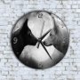 Стенен Часовник - Бял и Черен Вълк Вълци Пълнолуние, снимка 1 - Стенни часовници - 40131191