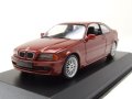 BMW 3er E46 Coupe 1999 - мащаб 1:43 на Maxichamps моделът е нов в PVC дисплей-кейс