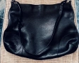 Оригинална кожена чанта Coccinelle - естествена кожа, тип Hobo (Черна), снимка 13
