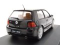 VW Golf 4 R32 2003 - мащаб 1:43 на Solido моделът е нов в PVC дисплей-кейс, снимка 2