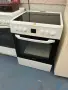 100911 beko  ГОТВАРСКА ПЕЧКА цена 70 евро -фурна на ток , 4 котлона на ток -състояние използвано / Б, снимка 1